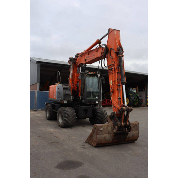 2010 هيتاشى ZX170W-3-43513835