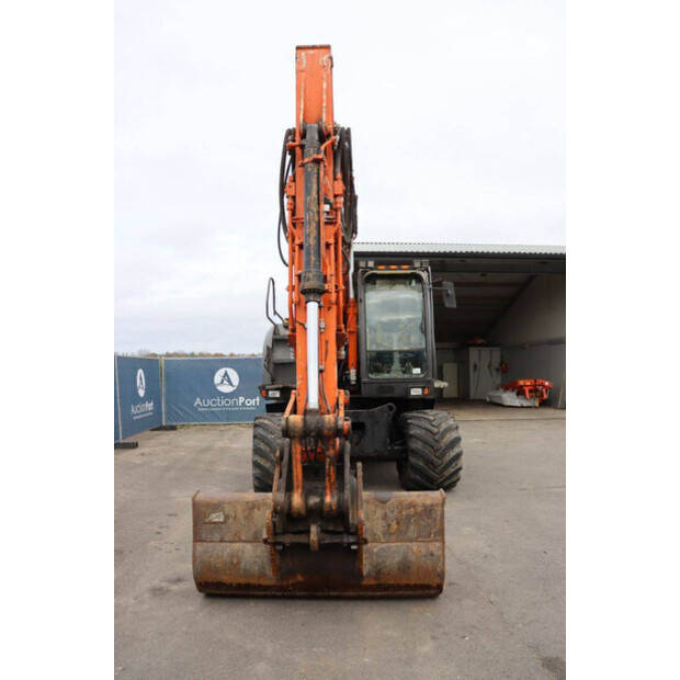 2010 هيتاشى ZX170W-3-43513836