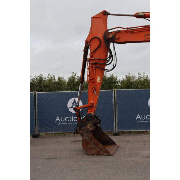 2010 هيتاشى ZX170W-3-43513840