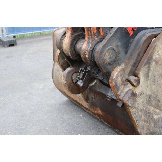 2010 هيتاشى ZX170W-3-43513844