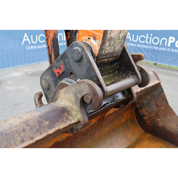 2010 هيتاشى ZX170W-3-43513845