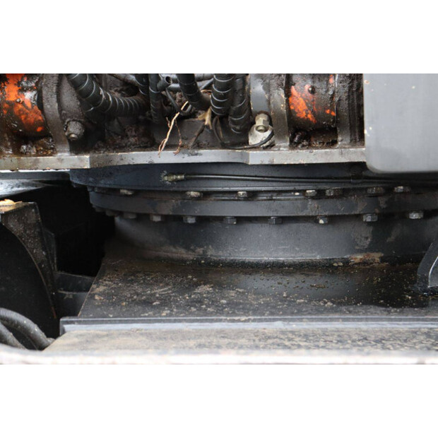 2010 هيتاشى ZX170W-3-43513854