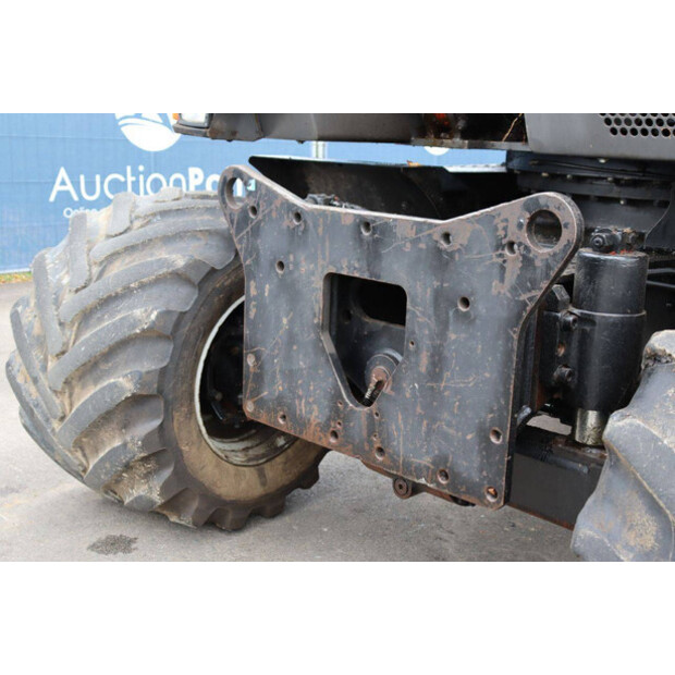 2010 هيتاشى ZX170W-3-43513856