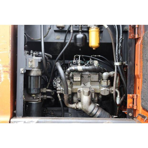 2010 هيتاشى ZX170W-3-43513871