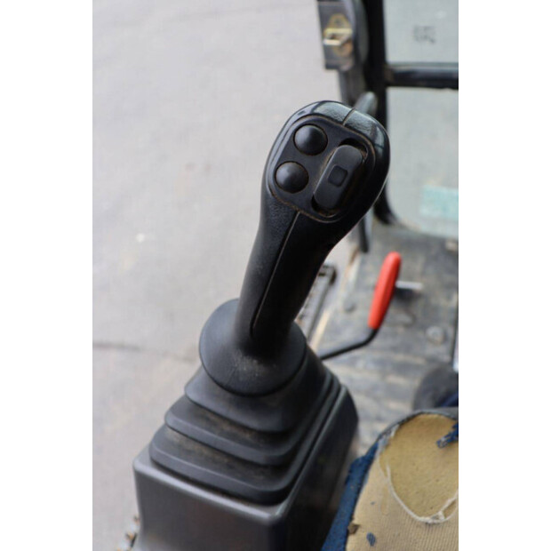 2010 هيتاشى ZX170W-3-43513887