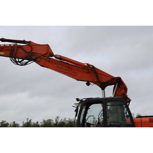 2010 هيتاشى ZX170W-3-43513895