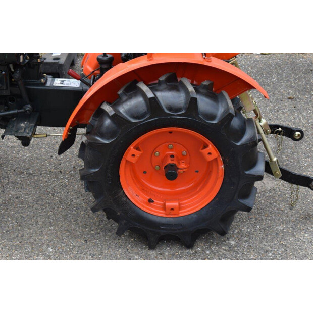 KUBOTA B5000-43514219