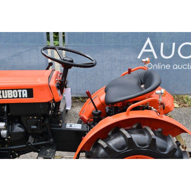 KUBOTA B5000-43514221