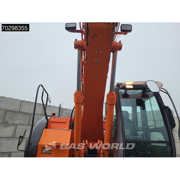 2004 هيتاشى ZX225USR-43514288