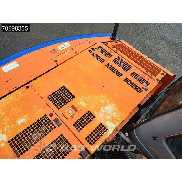 2004 هيتاشى ZX225USR-43514306