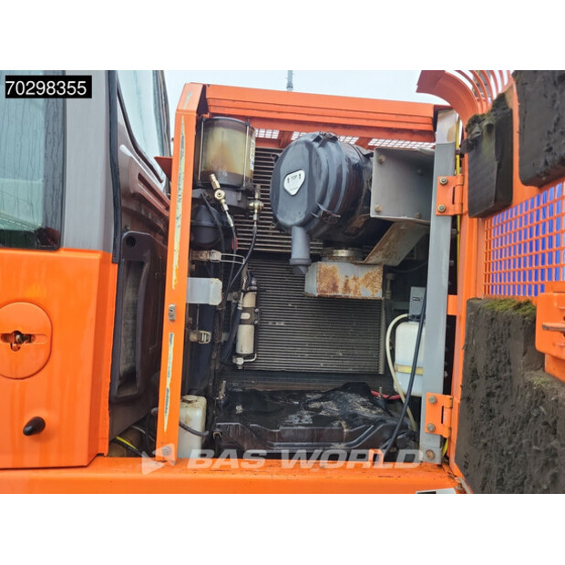 2004 هيتاشى ZX225USR-43514314