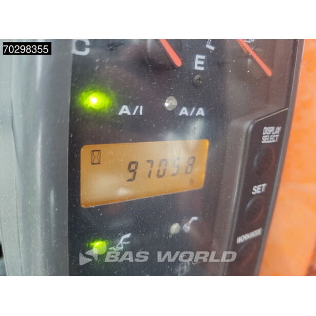 2004 هيتاشى ZX225USR-43514327