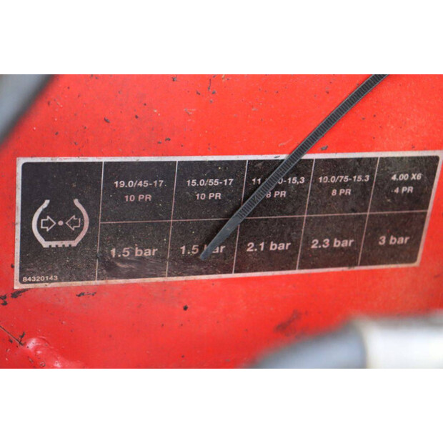 2001 New Holland 548-43514676