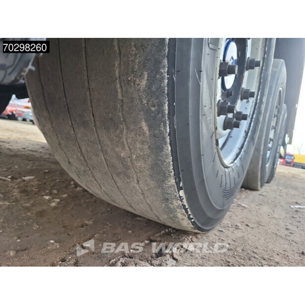 2011 Schmitz Cargobull Carrier Vector 1550-43514750