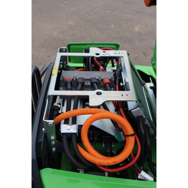 2024 Avant E 527 TDL-43514808