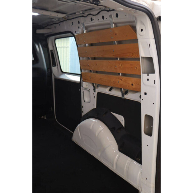 2022 Volkswagen Caddy-43514980