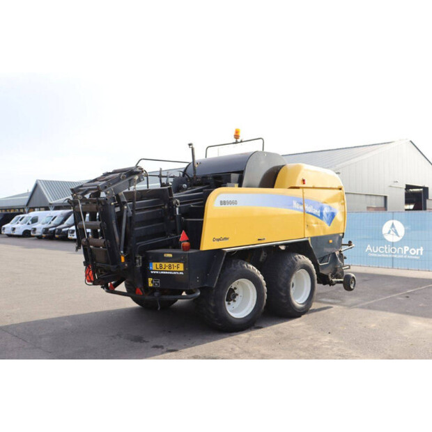 2011 New Holland BB9060-43515239