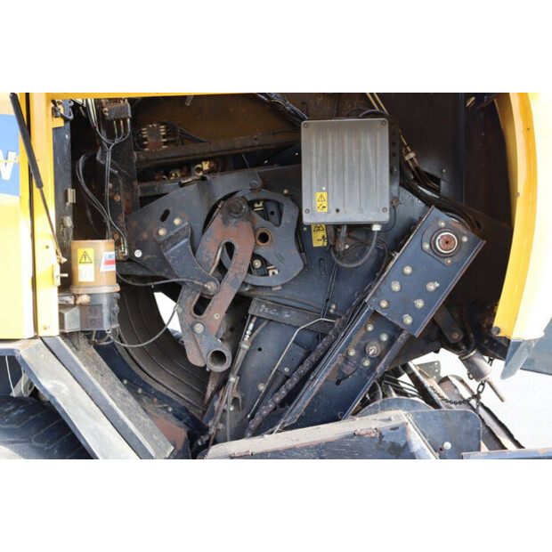 2011 New Holland BB9060-43515275