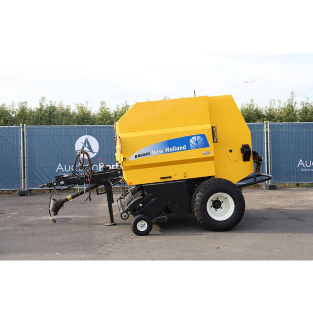 2019 New Holland BR6090-43515367