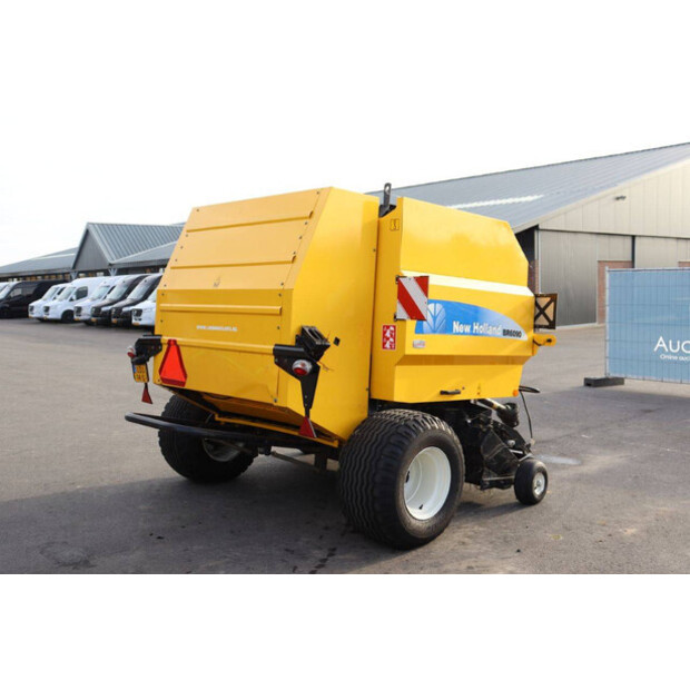 2019 New Holland BR6090-43515371