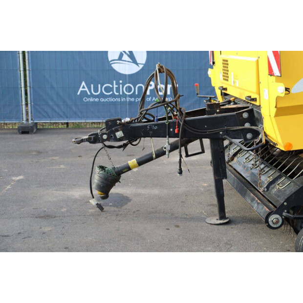 2019 New Holland BR6090-43515375