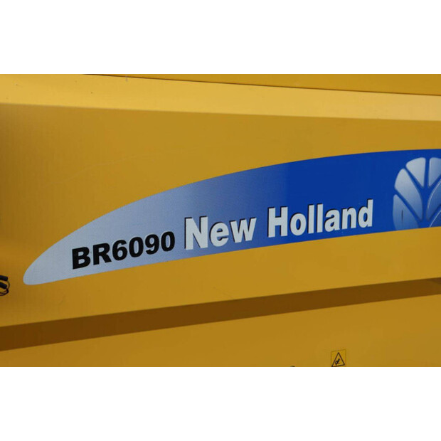 2019 New Holland BR6090-43515385