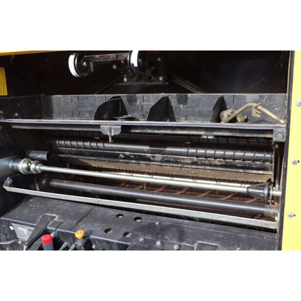 2019 New Holland BR6090-43515395