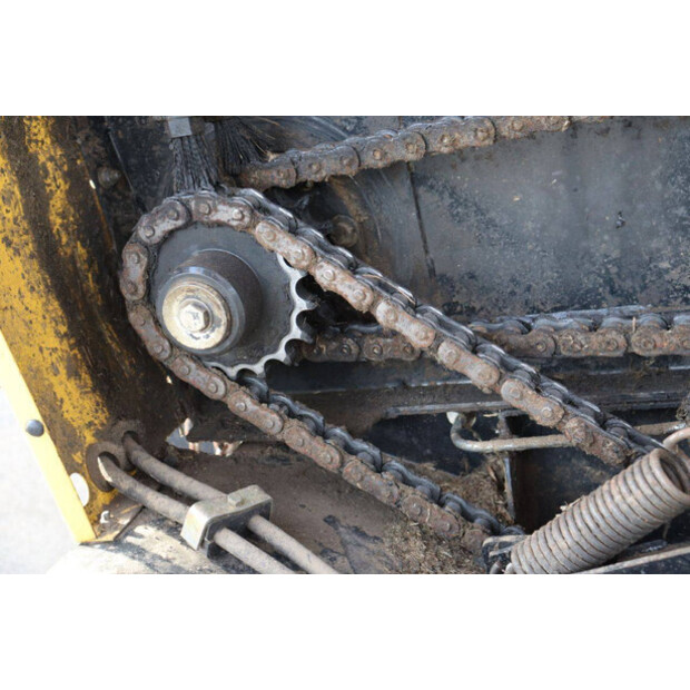 2019 New Holland BR6090-43515403