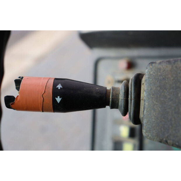 1995 ميرلو P27.7-EVS-43515435