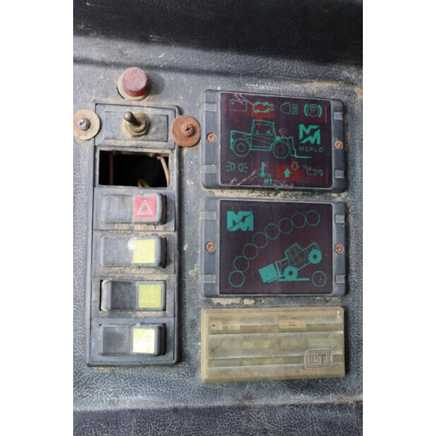 1995 ميرلو P27.7-EVS-43515436