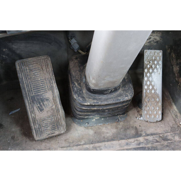 2001 JCB 416s-43515565