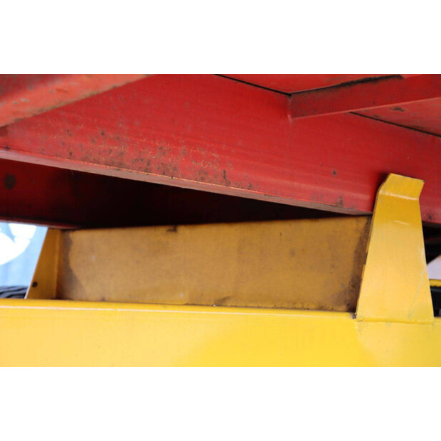 1992 شويتميكر EKW60-43515659