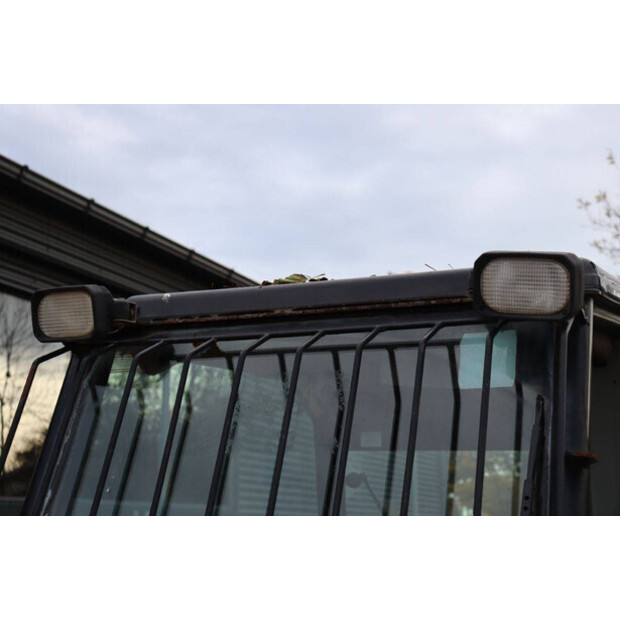 1997 ماتبرو 290-43515890