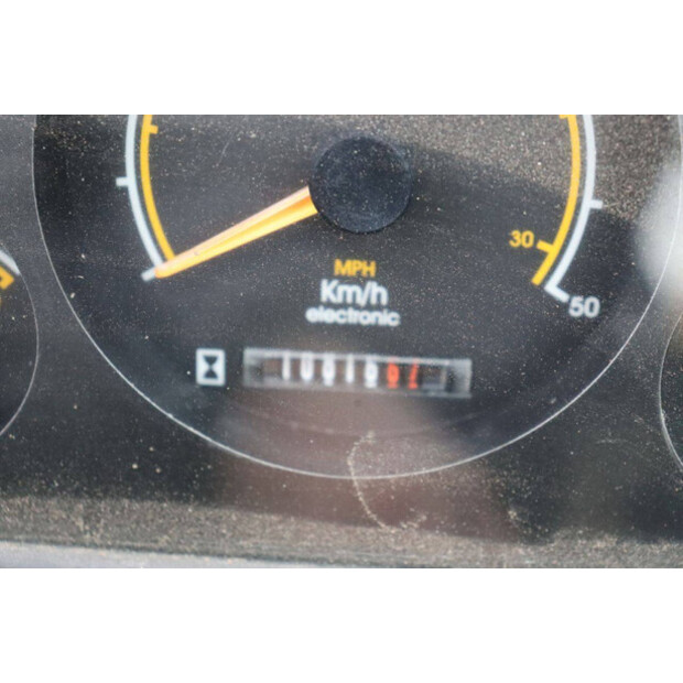 1997 ماتبرو 290-43515912