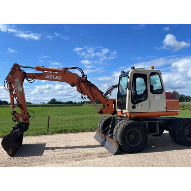 1995 Atlas 1104-43515987