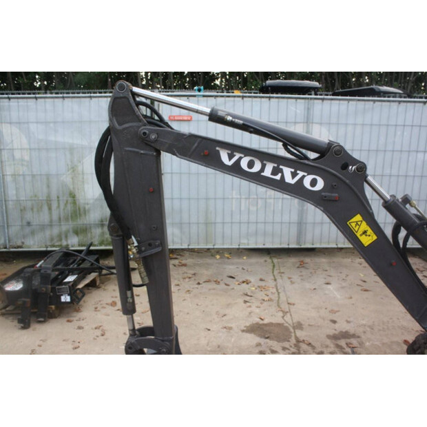 2019 Volvo EC15E-43516212