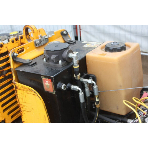 2014 نيوسون RT2SC-43516626