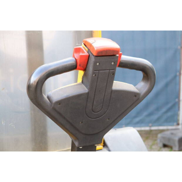 2002 براماك GX12-29-43516661