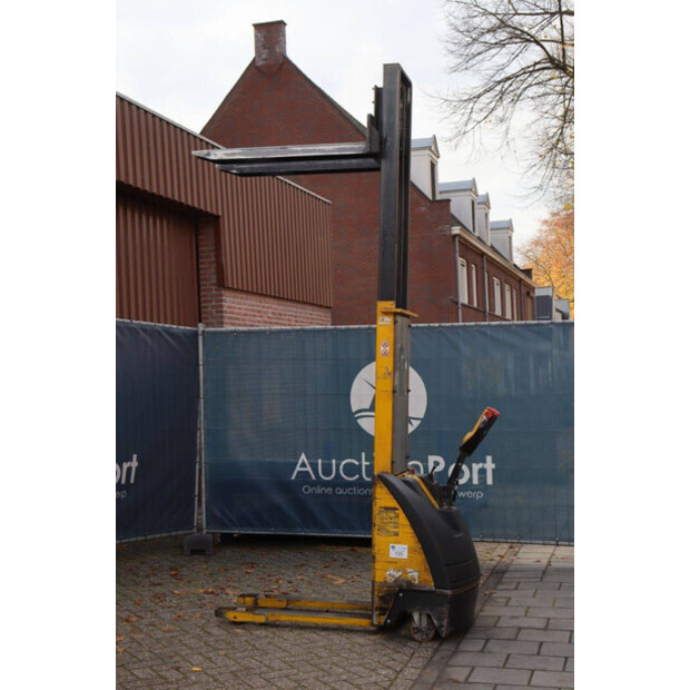 2002 براماك GX12-29-43516667