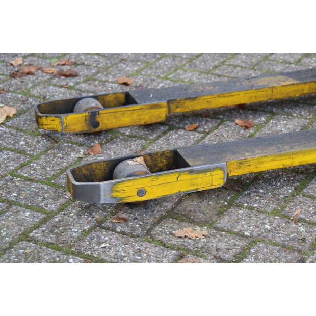 2002 براماك GX12-29-43516669