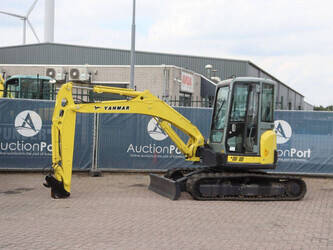 صورة ل حفارات مجنزرة 2014 يانمار VIO55-5B