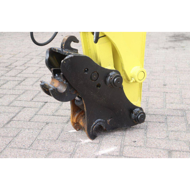 2014 YANMAR VIO55-5B-43516728