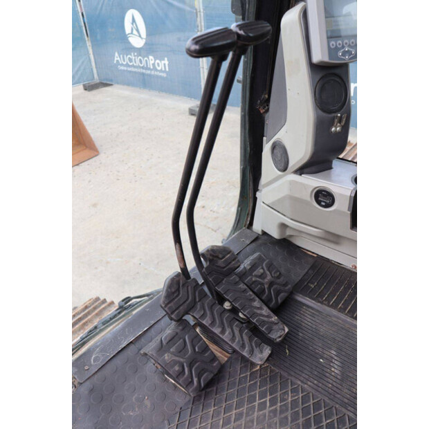 2012 كاتربيلر 323E-43516906