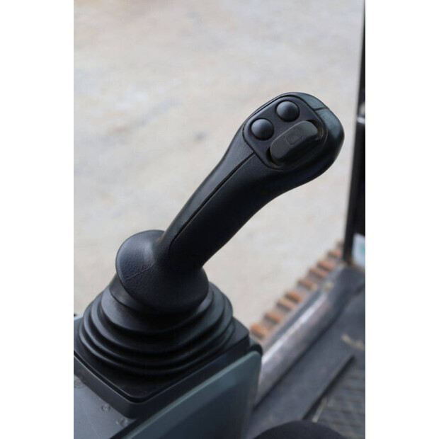 2012 كاتربيلر 323E-43516909