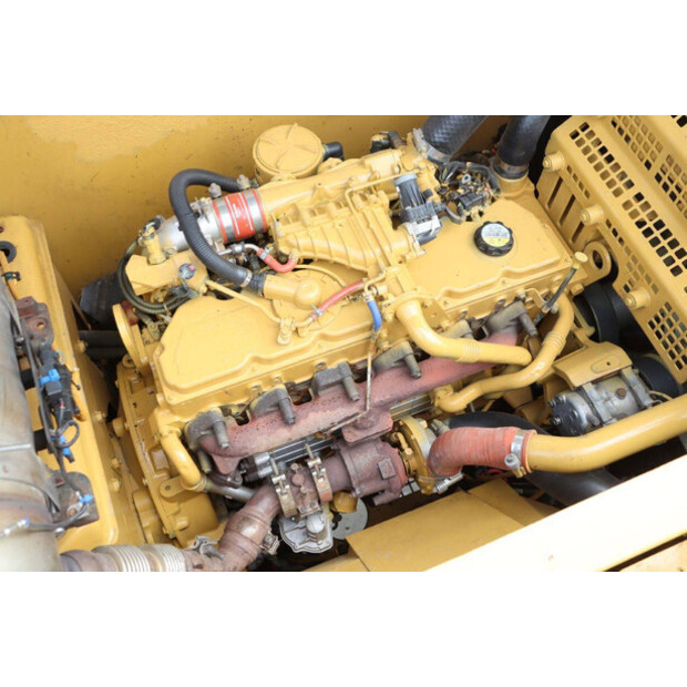 2012 كاتربيلر 323E-43516921