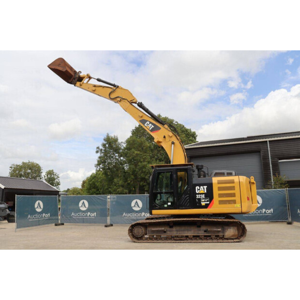 2012 كاتربيلر 323E-43516924