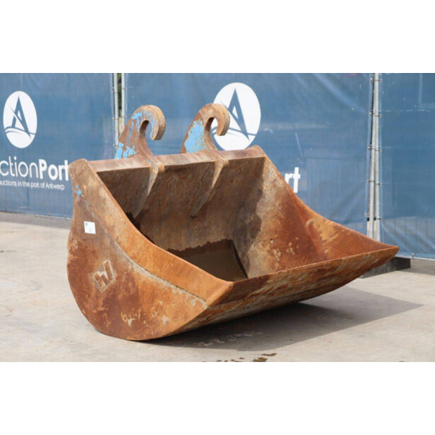 2007 فيراكتيرت CA555-43516940