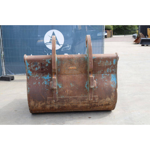 2007 فيراكتيرت CA555-43516944