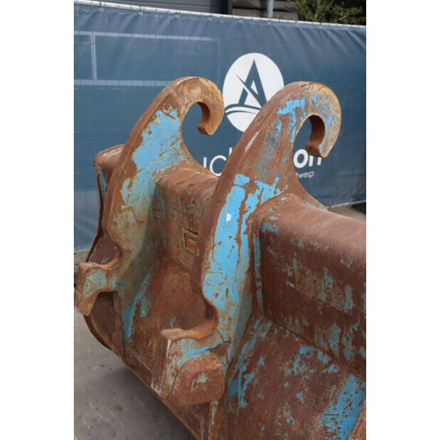 2007 فيراكتيرت CA555-43516946