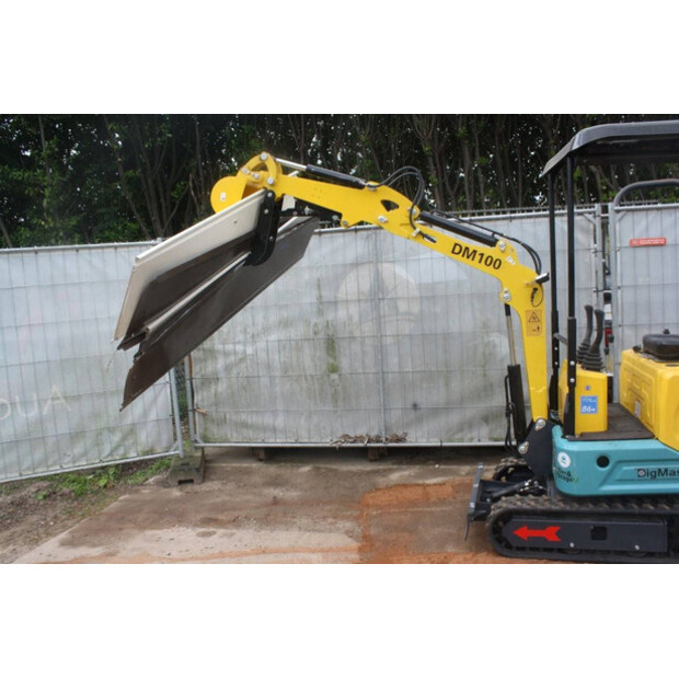 2025 DigMaster DM100-43517383